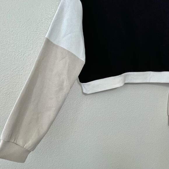 H&M Divided Womens Black USA Quarter Zip Coloblock Crop Sweater Size Small Top - Picture 8 of 8